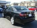 Black Uni - Jetta SE Sedan Photo No. 4