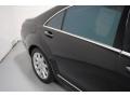 Black - S 550 Sedan Photo No. 19