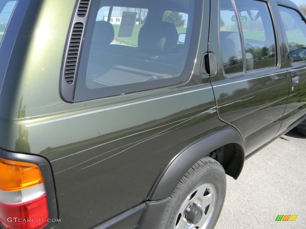 1997 Pathfinder XE 4x4 - Dark Green Pearl / Gray photo #3