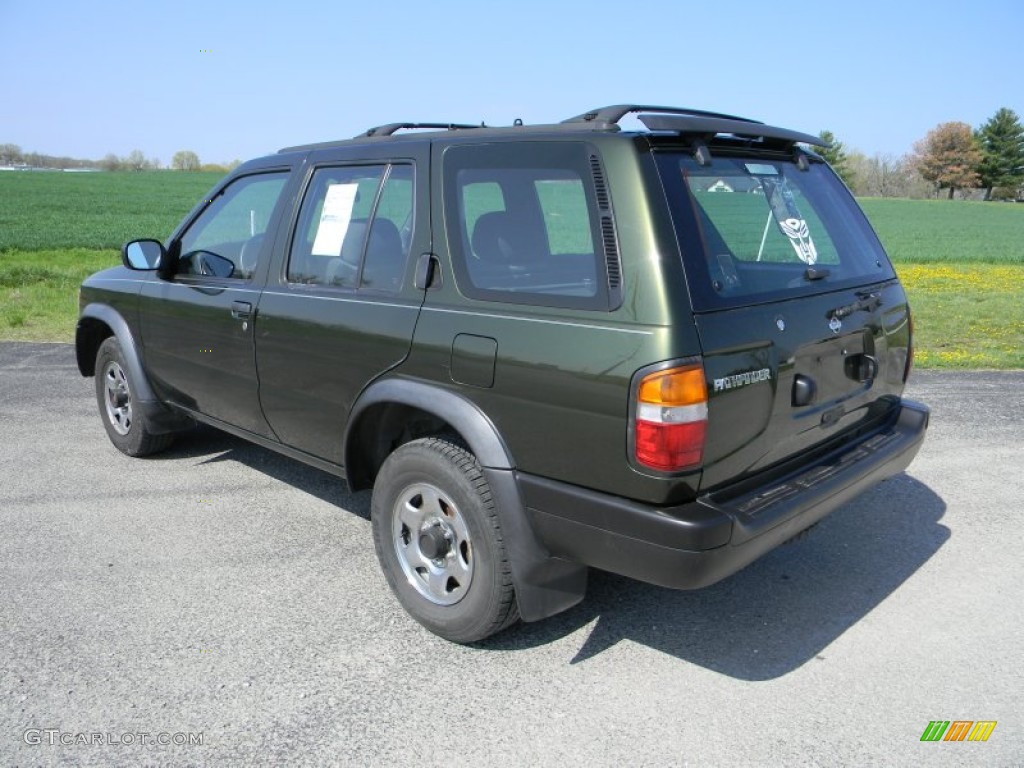 1997 Pathfinder XE 4x4 - Dark Green Pearl / Gray photo #21