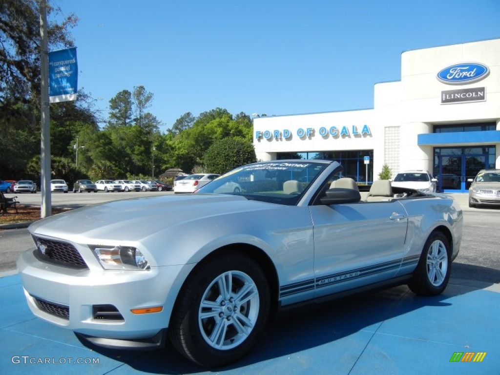 2011 Mustang V6 Convertible - Ingot Silver Metallic / Stone photo #9