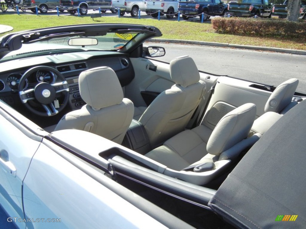 2011 Mustang V6 Convertible - Ingot Silver Metallic / Stone photo #11