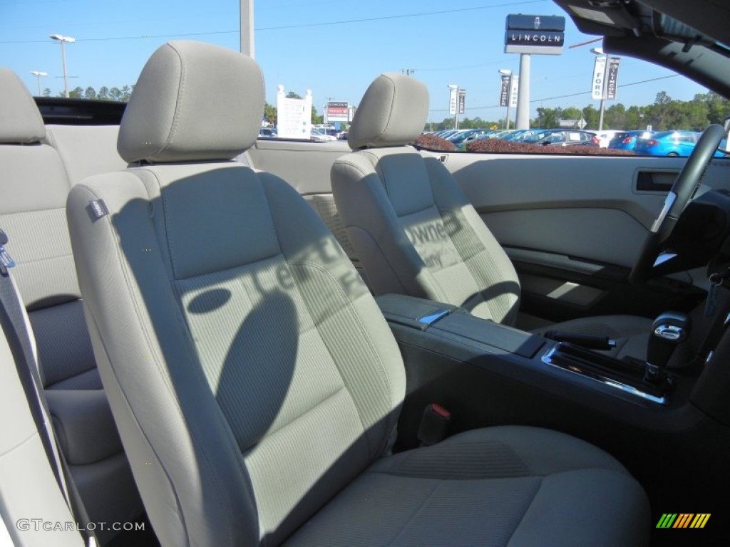 2011 Mustang V6 Convertible - Ingot Silver Metallic / Stone photo #21