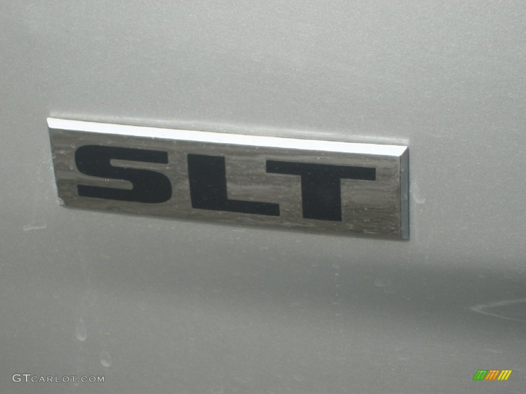 2010 Ram 1500 SLT Quad Cab 4x4 - Bright Silver Metallic / Dark Slate/Medium Graystone photo #32