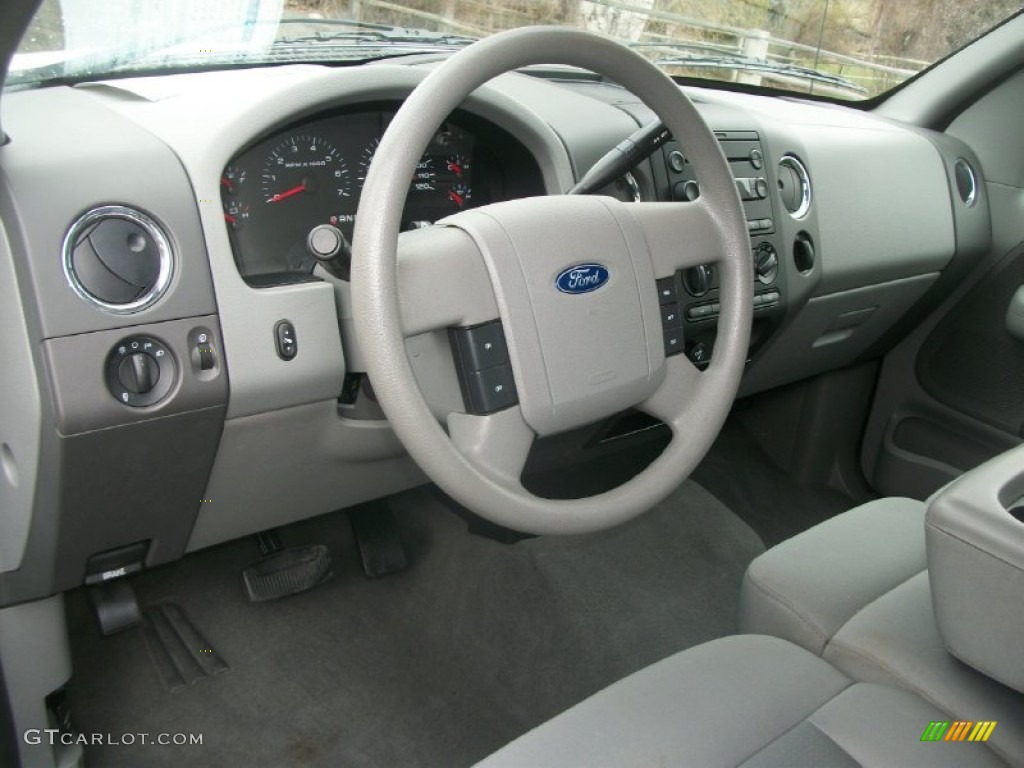 2007 Ford F150 XLT SuperCab 4x4 Medium Flint Dashboard Photo #62894612