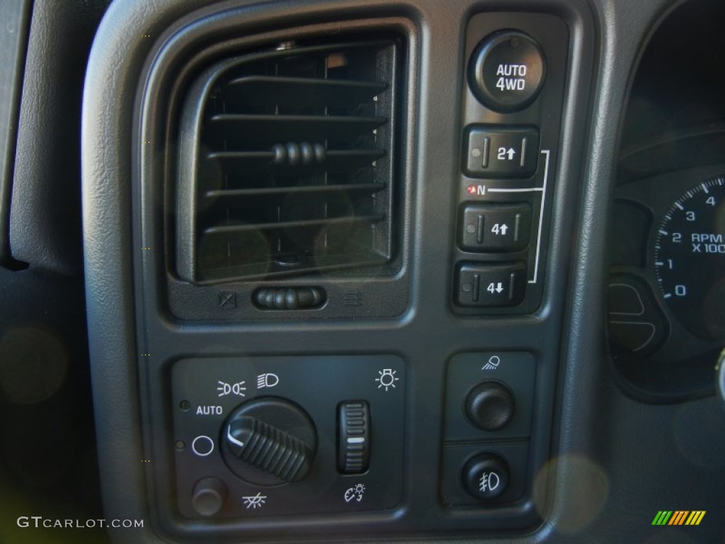 2003 Silverado 1500 Z71 Extended Cab 4x4 - Black / Dark Charcoal photo #25