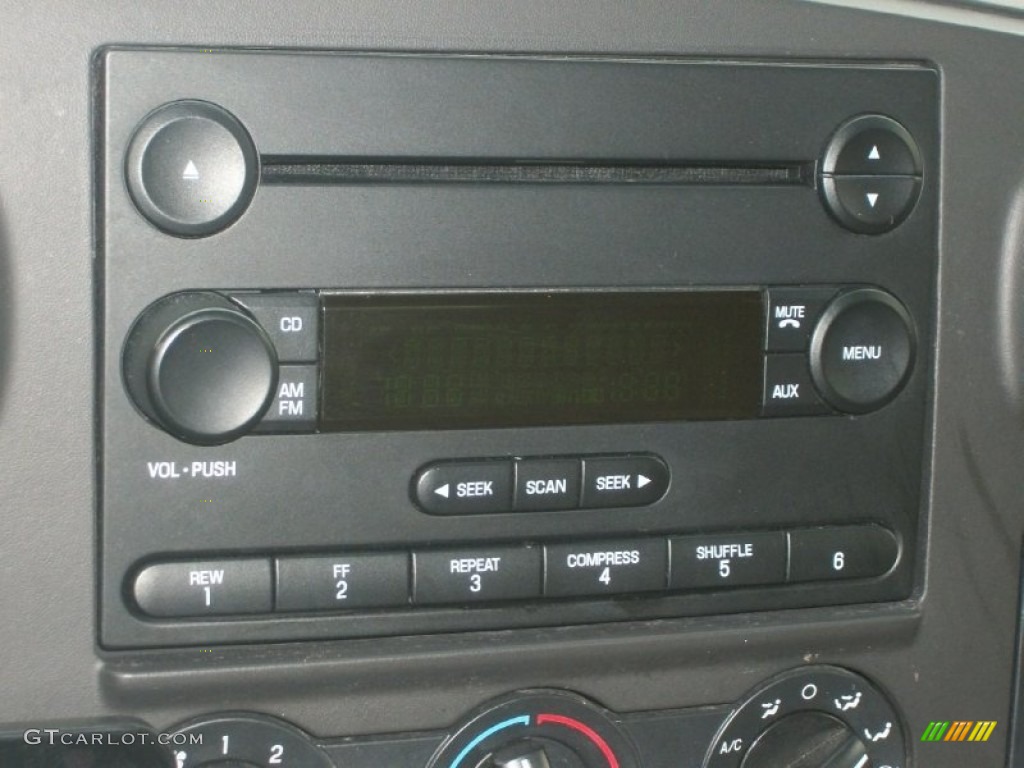 2007 Ford F250 Super Duty XLT SuperCab 4x4 Audio System Photo #62895708