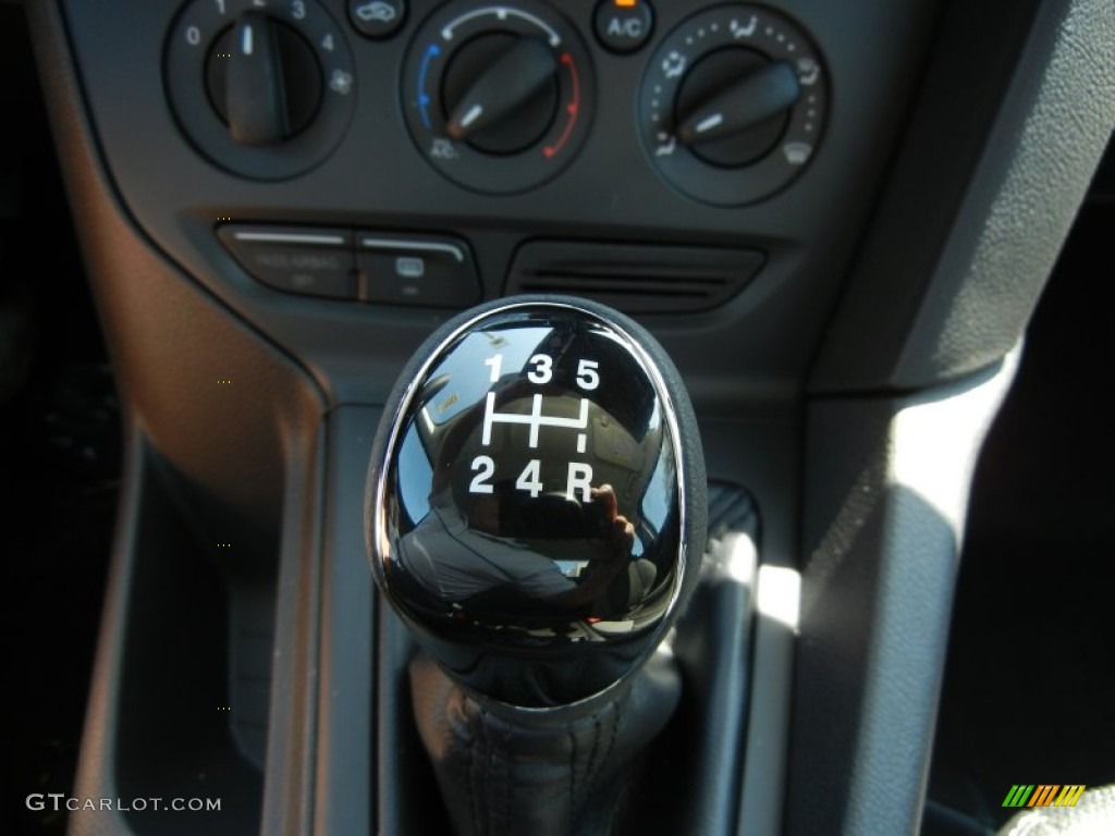 2012 Ford Focus S Sedan 5 Speed Manual Transmission Photo #62895729