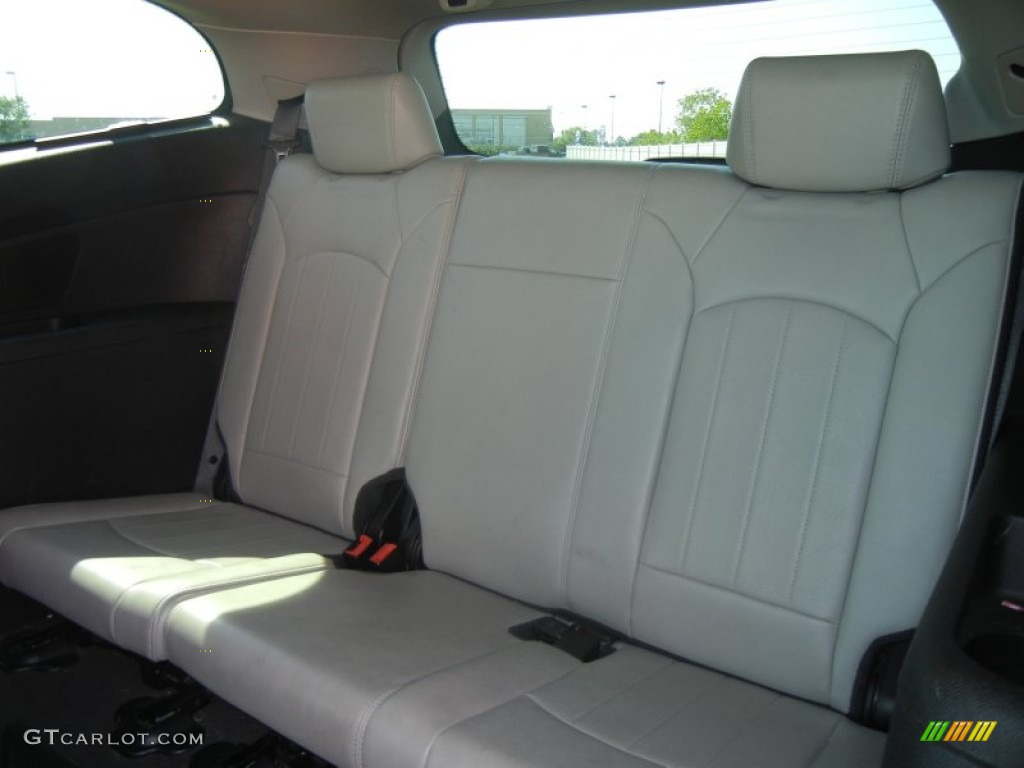 2009 Traverse LTZ - Silver Moss Metallic / Light Gray/Ebony photo #16