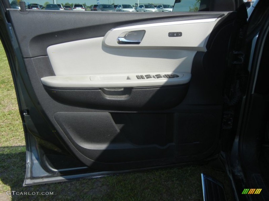 2009 Traverse LTZ - Silver Moss Metallic / Light Gray/Ebony photo #19