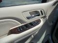 White Diamond - Escalade ESV AWD Photo No. 19