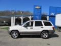 2004 Stone White Jeep Grand Cherokee Laredo 4x4  photo #2