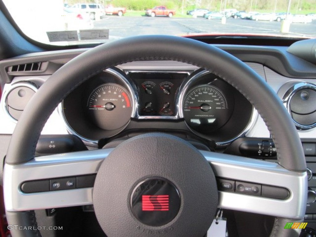 2009 Ford Mustang Saleen S281 Supercharged Coupe Dark Charcoal Steering Wheel Photo #62906006