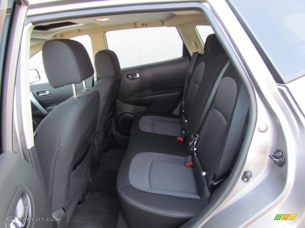 2011 Rogue SV AWD - Platinum Graphite / Black photo #7