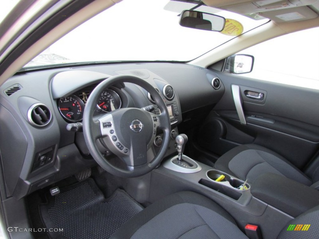 2011 Rogue SV AWD - Platinum Graphite / Black photo #8