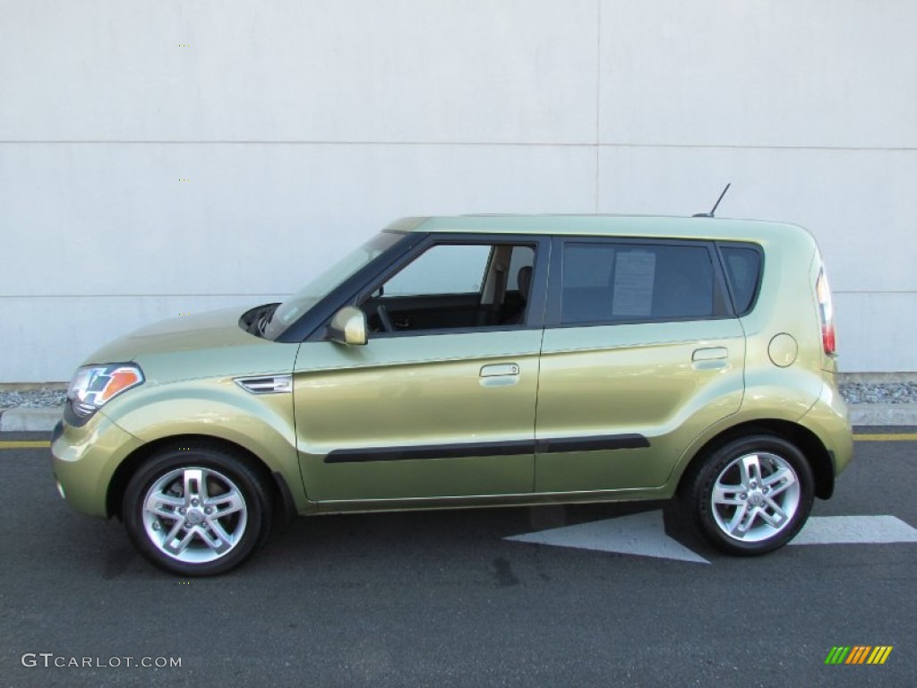 Alien Green 2010 Kia Soul + Exterior Photo #62906717