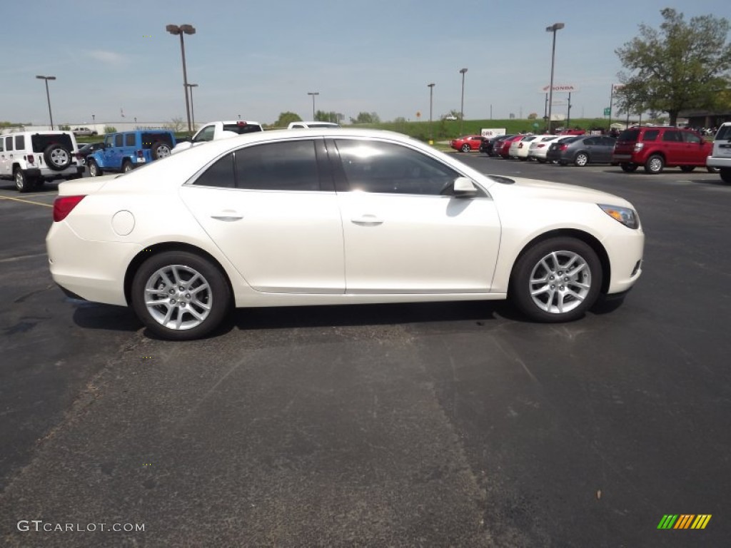 White Diamond Tricoat 2013 Chevrolet Malibu ECO Exterior Photo #62907332