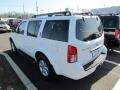 2008 Avalanche White Nissan Pathfinder SE 4x4  photo #4