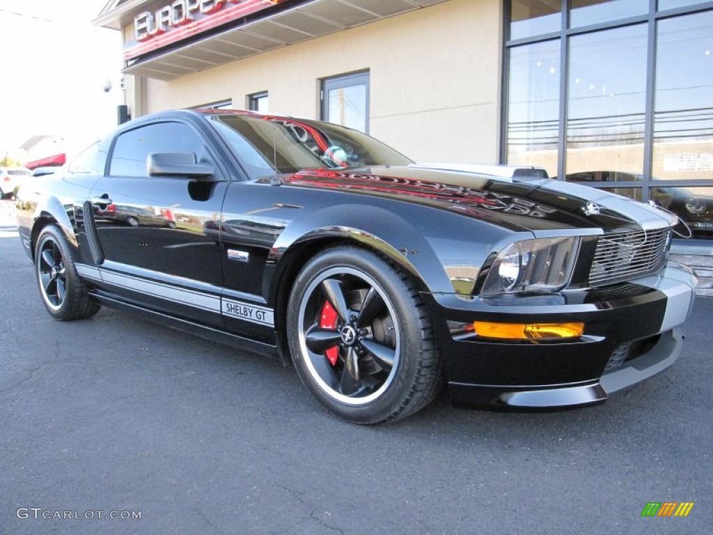 2007 Mustang Shelby GT Coupe - Black / Black Leather photo #1
