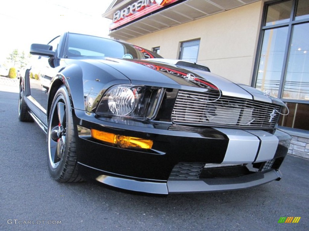 2007 Mustang Shelby GT Coupe - Black / Black Leather photo #2