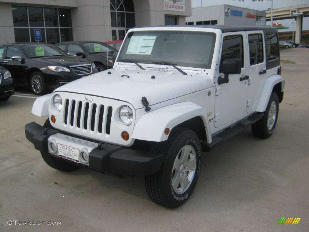 Bright White Jeep Wrangler Unlimited