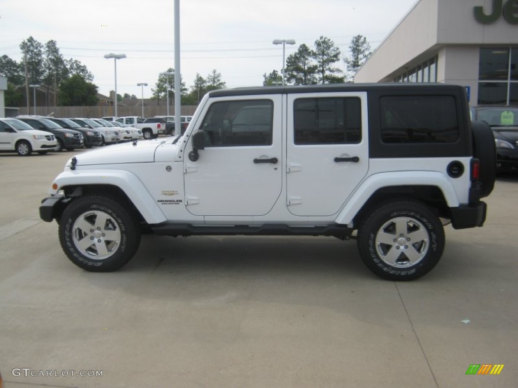 2012 Wrangler Unlimited Sahara 4x4 - Bright White / Black/Dark Saddle photo #2