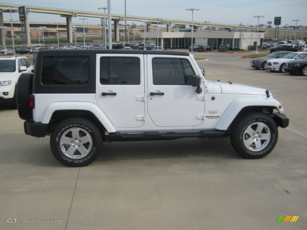 2012 Wrangler Unlimited Sahara 4x4 - Bright White / Black/Dark Saddle photo #6