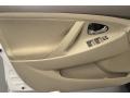 Super White - Camry LE Photo No. 9