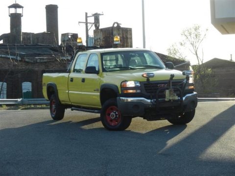 2006 GMC Sierra 3500 SL Crew Cab 4x4 Data, Info and Specs