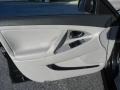 Black - Camry SE V6 Photo No. 37