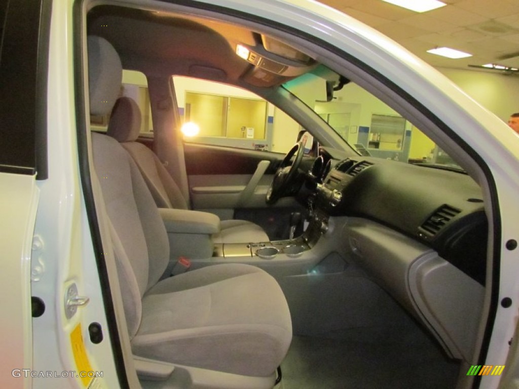 2009 Highlander V6 4WD - Blizzard White Pearl / Ash photo #25