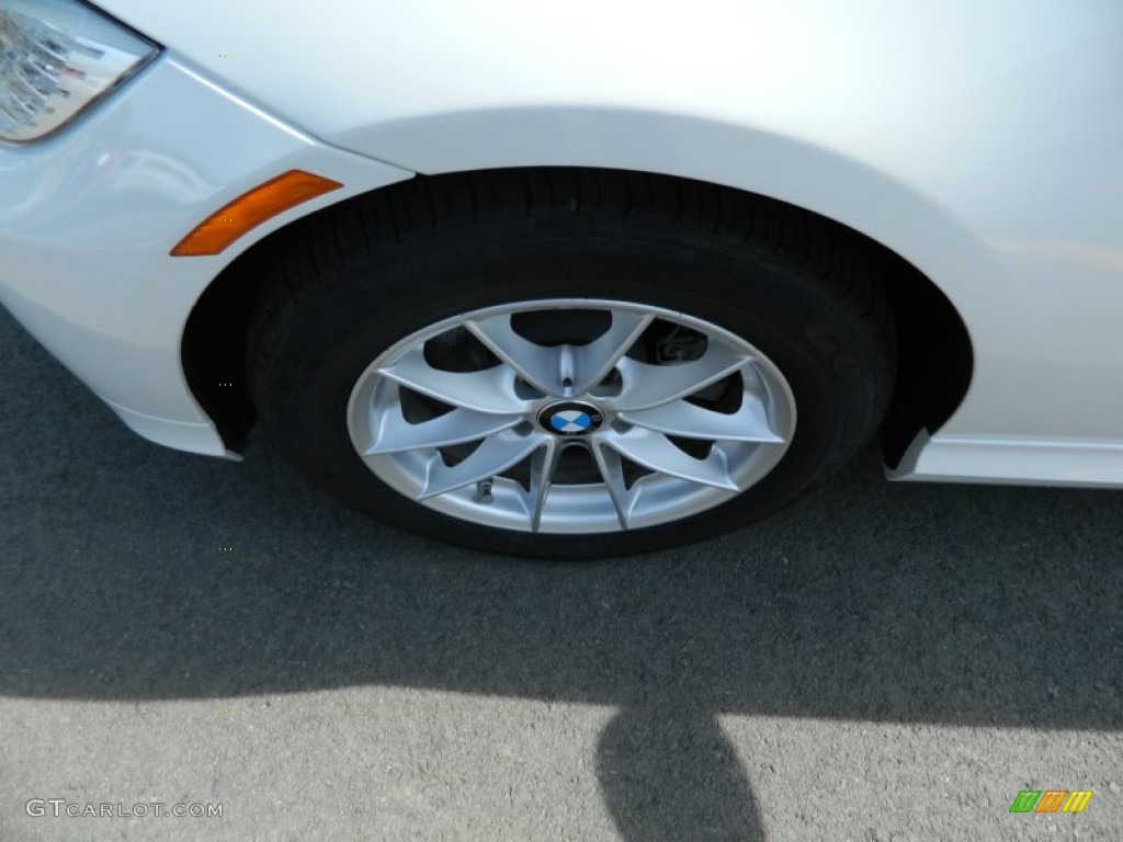 2010 3 Series 328i Sedan - Alpine White / Black photo #9