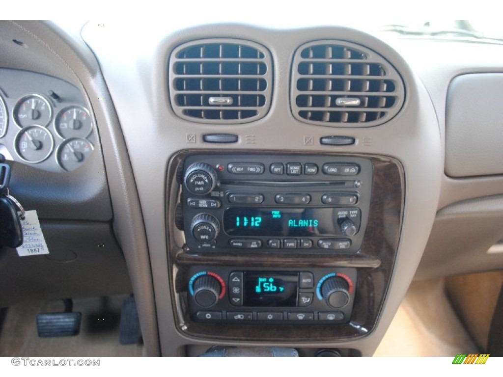 2006 Buick Rainier CXL AWD Controls Photo #62923952