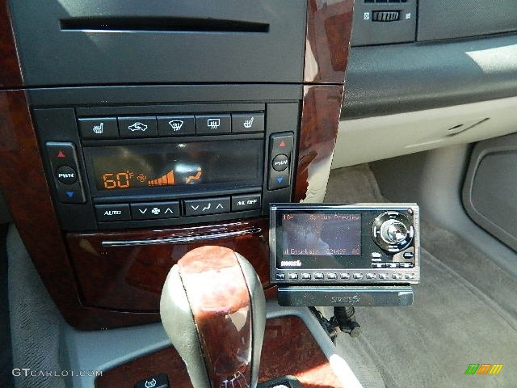 2004 SRX V6 AWD - Blue Chip Metallic / Light Gray photo #19