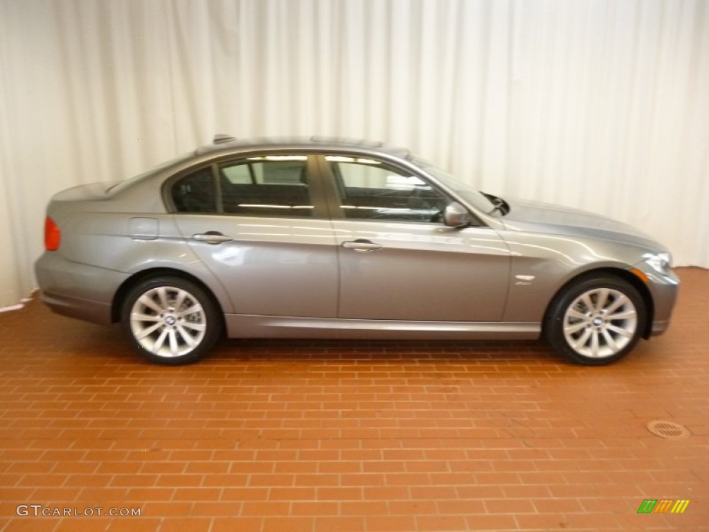 2011 3 Series 328i xDrive Sedan - Space Gray Metallic / Black photo #3