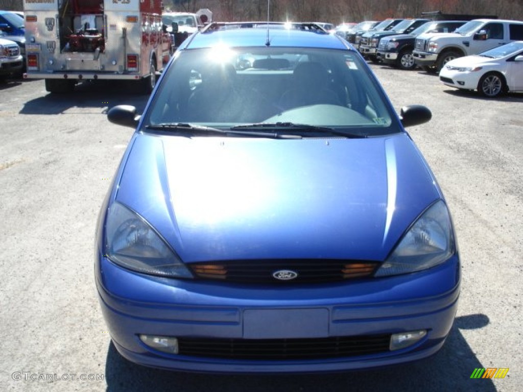 2003 Focus ZTW Wagon - French Blue Metallic / Medium Graphite photo #3