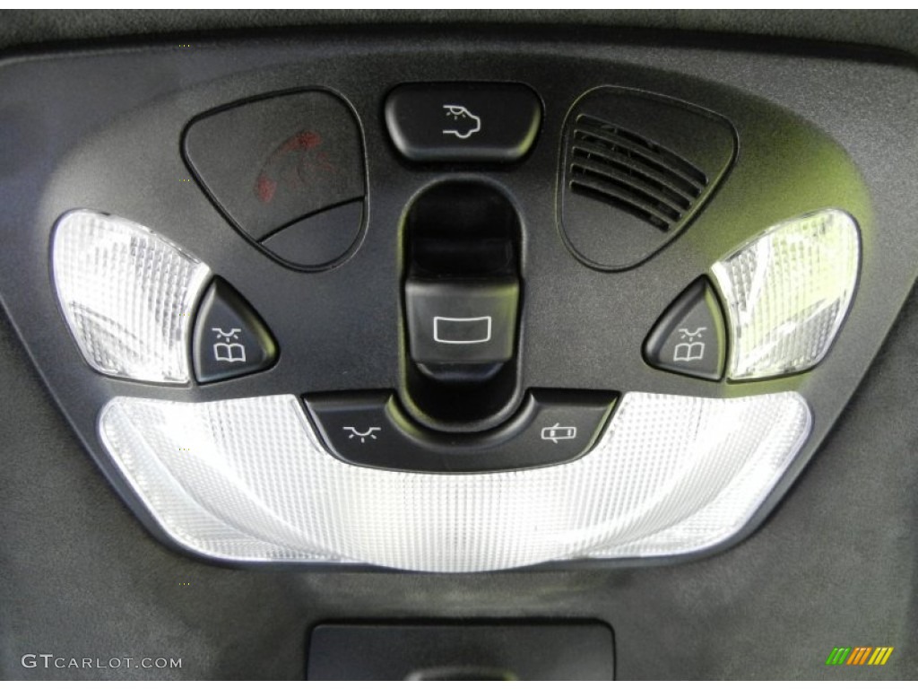2011 Mercedes-Benz G 55 AMG Controls Photo #62930941