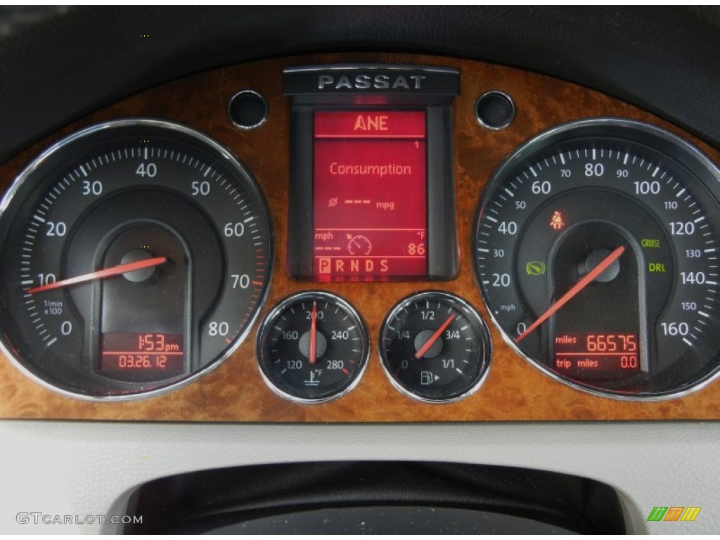 2006 Volkswagen Passat 3.6 Sedan Gauges Photos