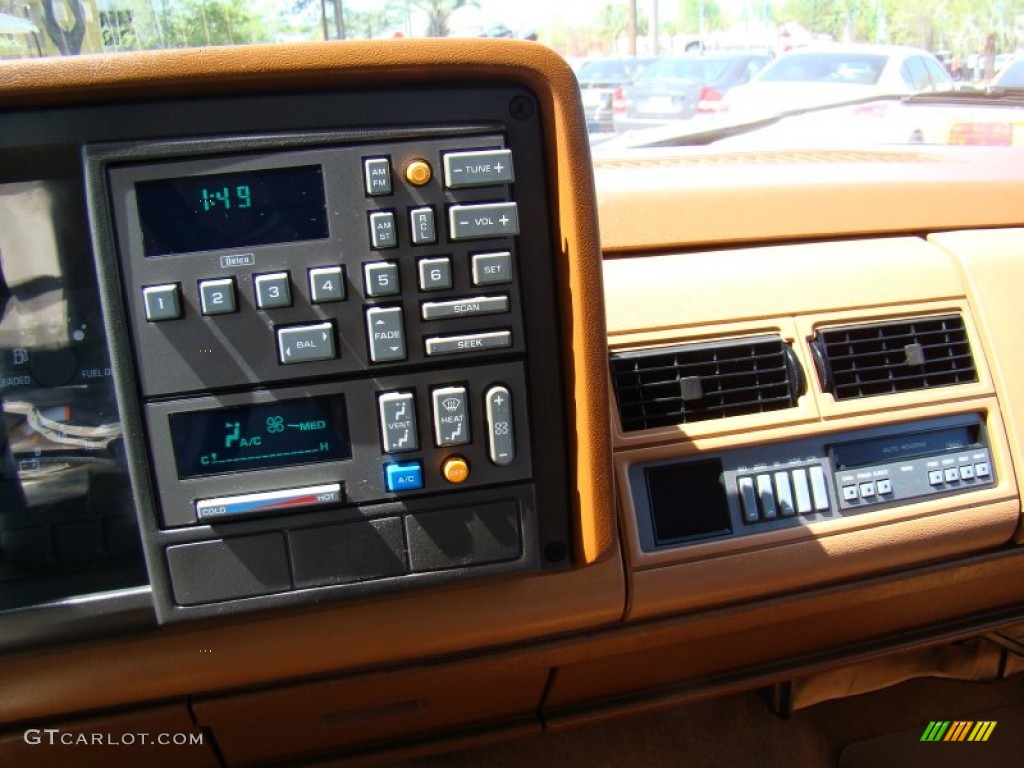 1990 Chevrolet C/K C1500 Silverado Extended Cab Controls Photos