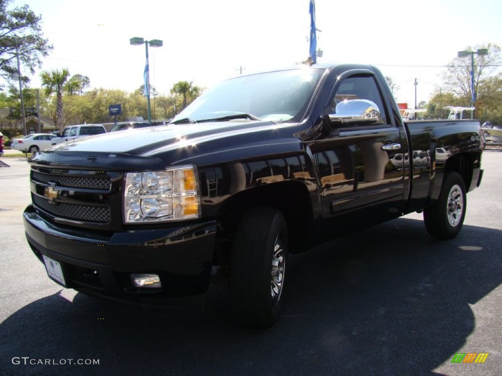 2008 Silverado 1500 Work Truck Regular Cab 4x4 - Black / Dark Titanium photo #25