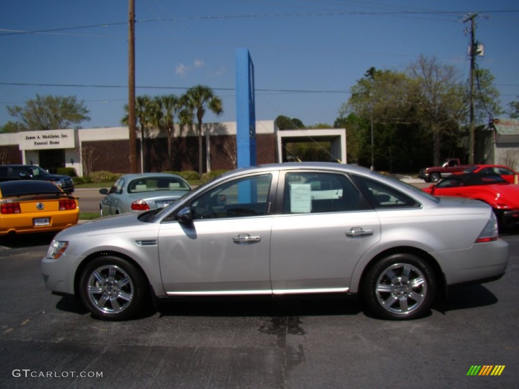 2009 Taurus Limited - Brilliant Silver Metallic / Medium Light Stone photo #5