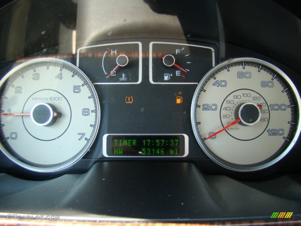 2009 Ford Taurus Limited Gauges Photo #62934430