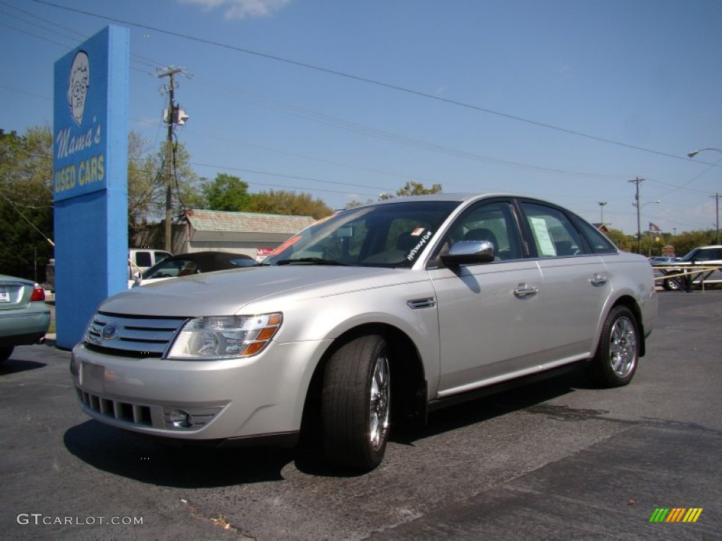 2009 Taurus Limited - Brilliant Silver Metallic / Medium Light Stone photo #31