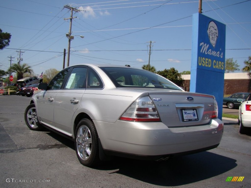 2009 Taurus Limited - Brilliant Silver Metallic / Medium Light Stone photo #32