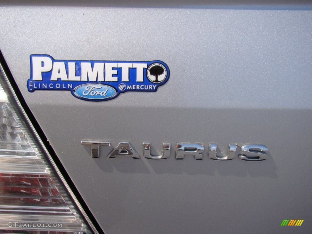 2009 Taurus Limited - Brilliant Silver Metallic / Medium Light Stone photo #34