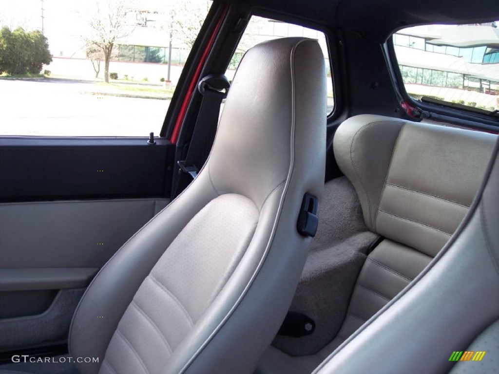 Beige Interior 1987 Porsche 944 Standard 944 Model Photo #62936220