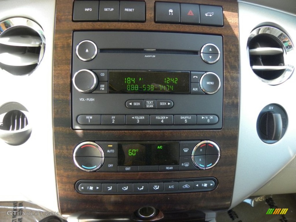 2011 Ford Expedition EL XLT Audio System Photo #62937690