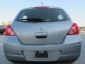 Magnetic Gray - Versa 1.8 SL Hatchback Photo No. 4