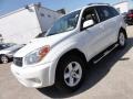 Super White - RAV4 4WD Photo No. 3