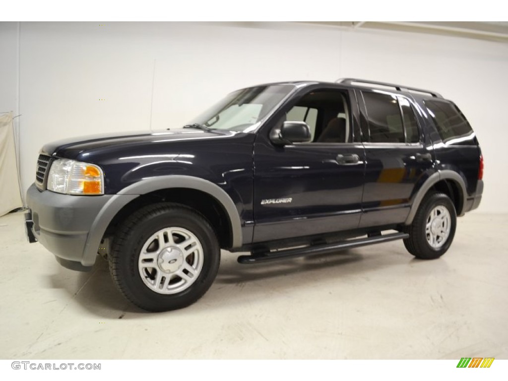 2002 Explorer XLS - Black Clearcoat / Graphite photo #8